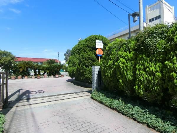 ルネ南市川-22-中学校