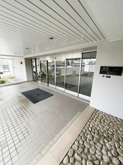 ルネ南市川-3-エントランス