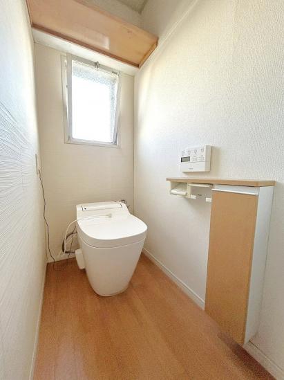 入船中央エステート３９号棟-6-トイレ