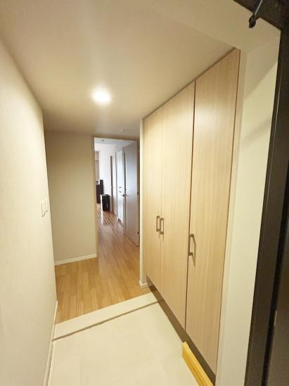 ＣＨＩＢＡ　ＣＥＮＴＲＡＬ　ＴＯＷＥＲ-5-玄関