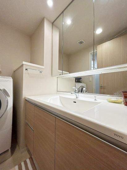 ＣＨＩＢＡ　ＣＥＮＴＲＡＬ　ＴＯＷＥＲ-11-洗面