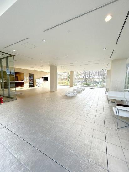 ザ・レジデンス千葉ニュータウン中央参番館-21-エントランス