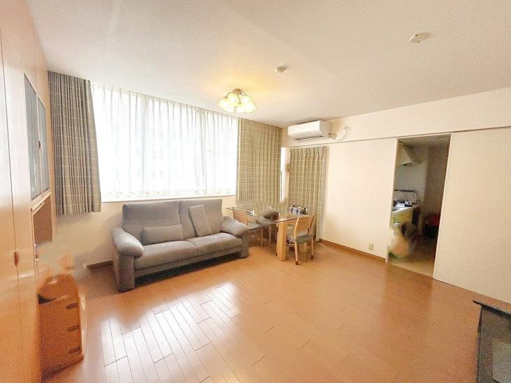 セントラルパーク・ウエストC棟-5-リビング