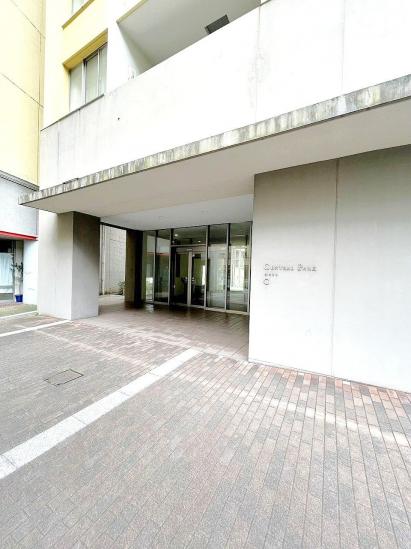 セントラルパーク・ウエストC棟-13-エントランス