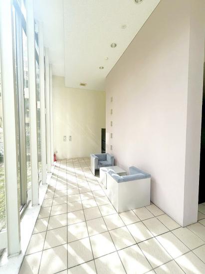 セントラルパーク・ウエストC棟-15-エントランス