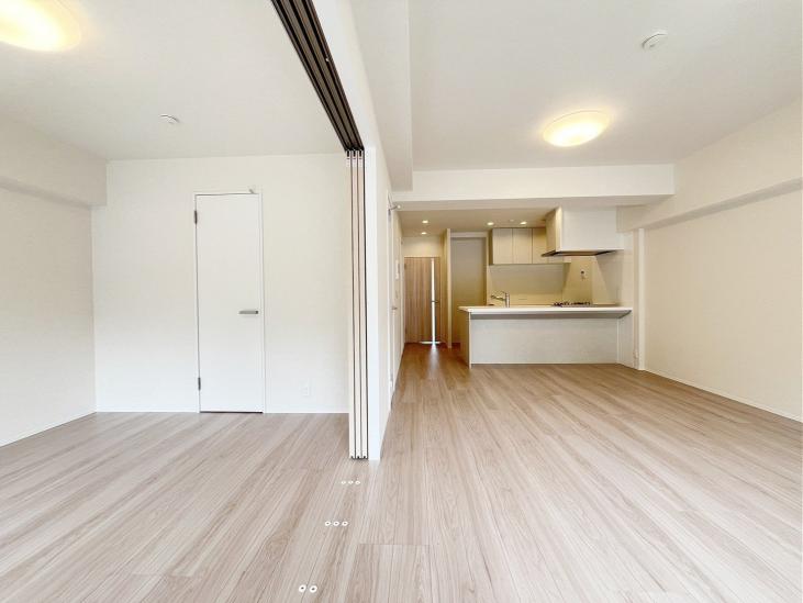 東船橋ガーデニア６号棟-5-リビング