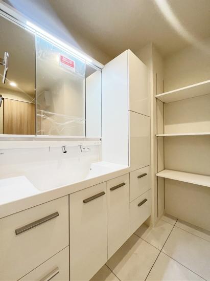 東船橋ガーデニア６号棟-12-洗面