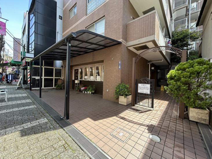 ペルル谷津駅前-5-エントランス