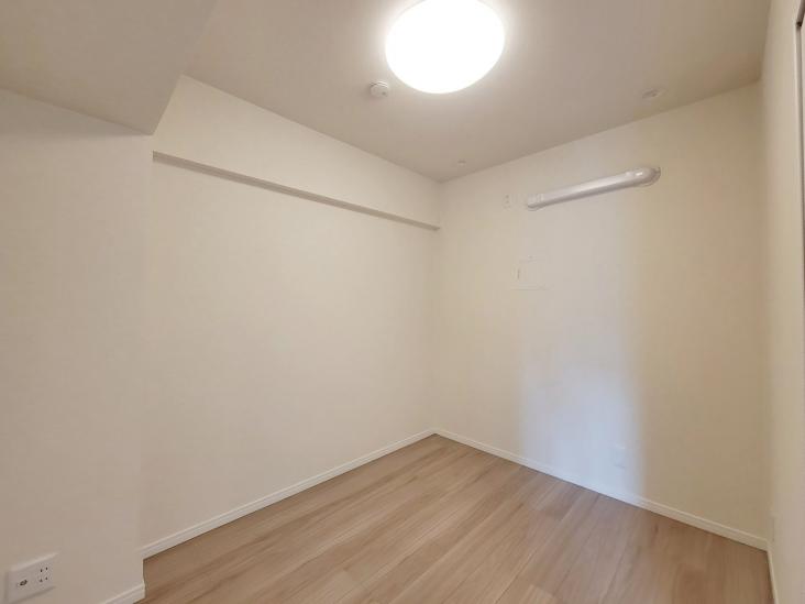 ソフトタウン谷津遊園２号棟-11-洋室