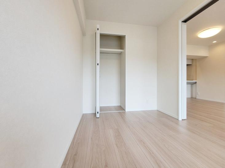 ソフトタウン谷津遊園２号棟-12-洋室