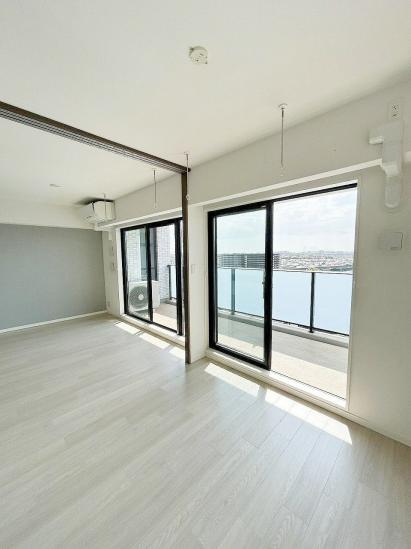 エクセレントシティ幕張本郷１丁目-4-リビング