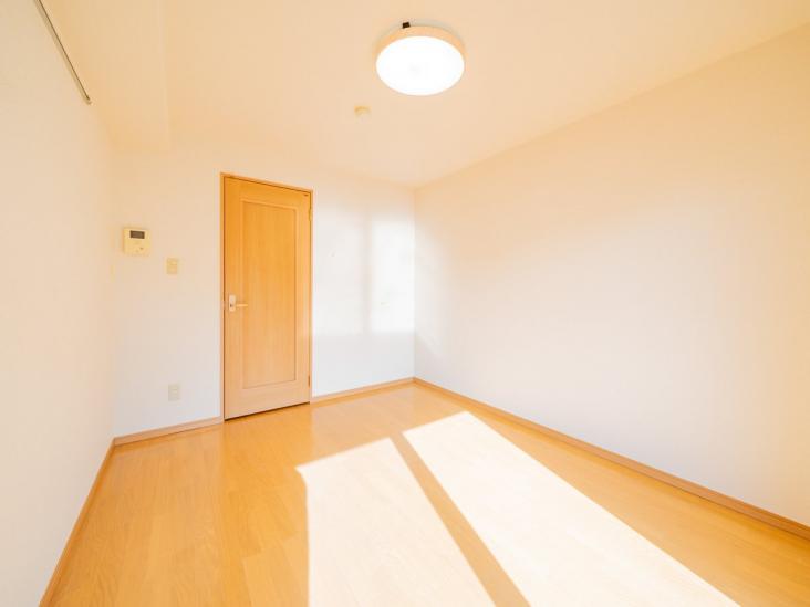 ル・リオン中野白鷺-8-室内