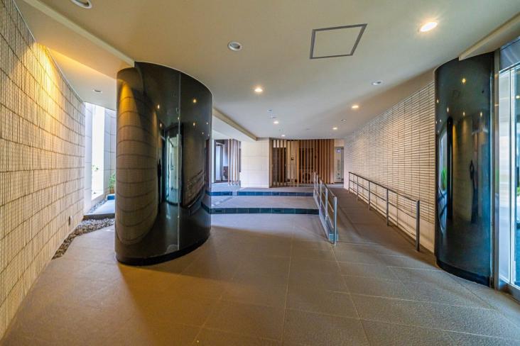 プレシス東村山-18-エントランス