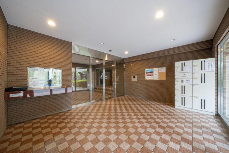 朝日パリオ西武柳沢-15-エントランス