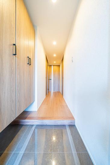 レーベンハイム東伏見Ⅰ-12-玄関