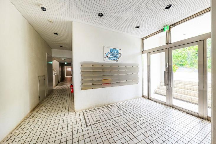 ハイツ向ヶ丘遊園-34-エントランス