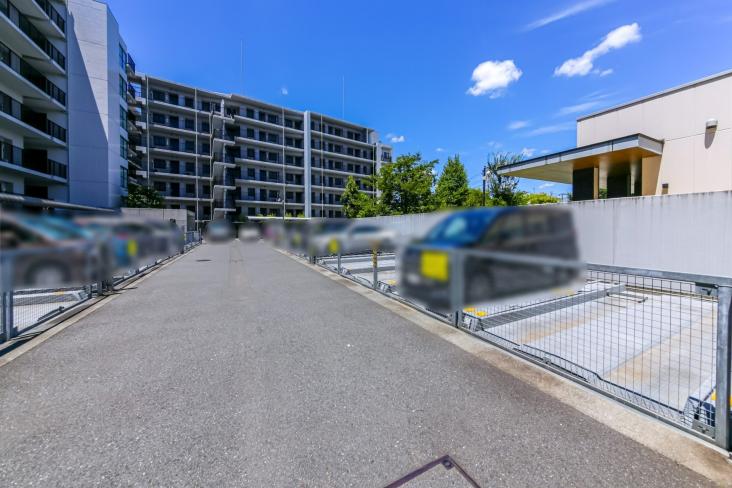 イデオ-22-駐車場