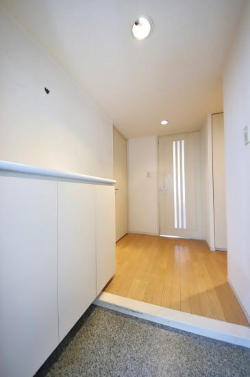 グランピア深大寺-7-玄関