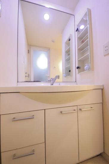 グランピア深大寺-9-洗面