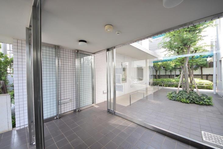 グランピア深大寺-14-エントランス