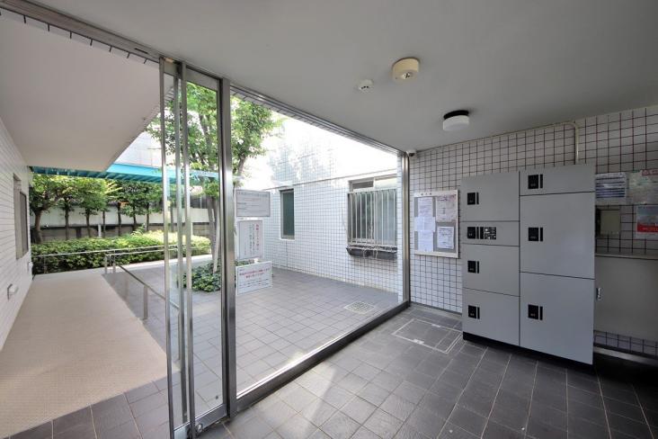 グランピア深大寺-15-エントランス