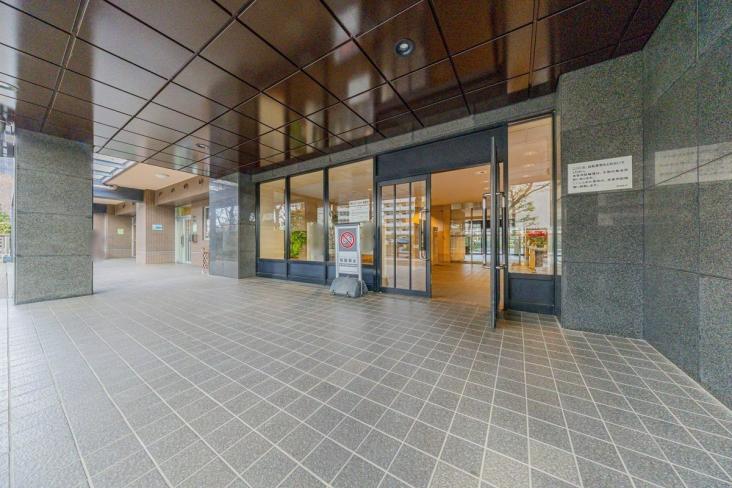 パークシティ牟礼南-9-エントランス