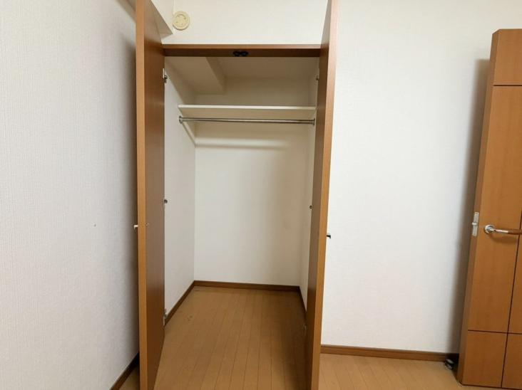 ベルジュール東伏見-15-室内