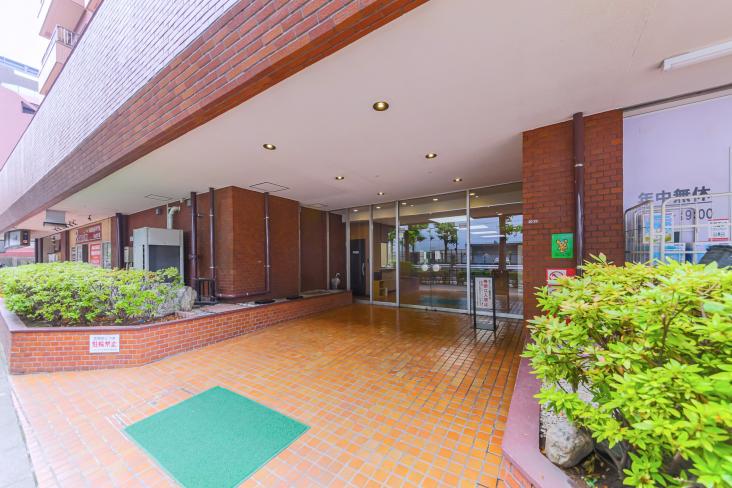 シャンボール高井戸-4-エントランス