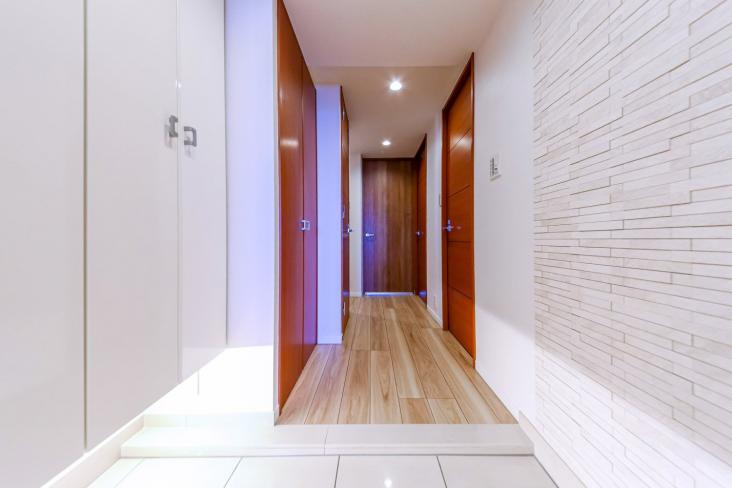 コニファーコート稲城-25-玄関