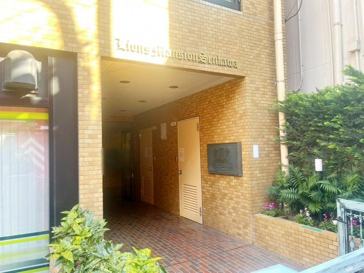 ライオンズマンション仙川-4-エントランス