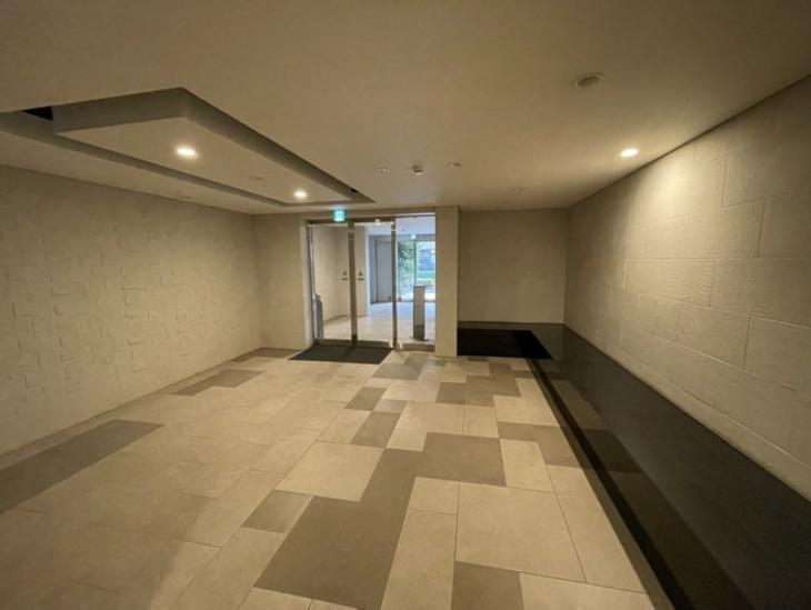 プレシス府中エンティア-16-エントランス