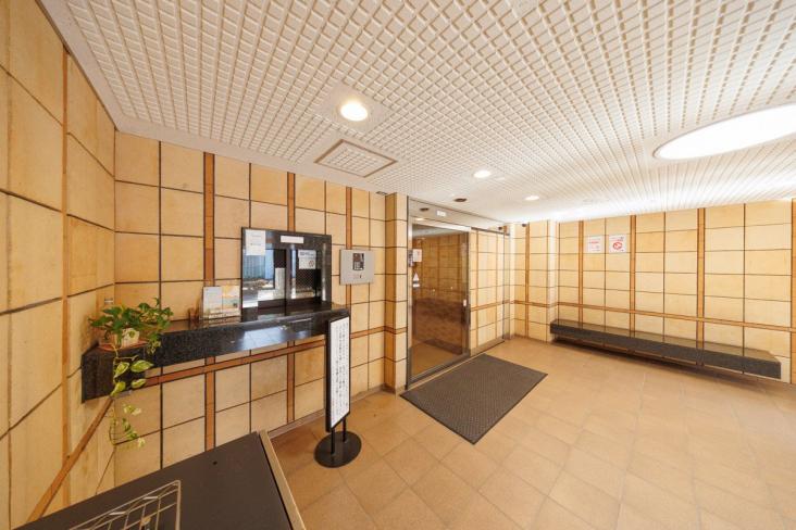 ライオンズマンション武蔵野台-19-エントランス