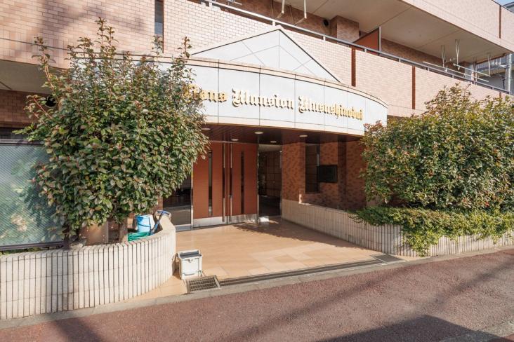 ライオンズマンション武蔵野台-23-エントランス