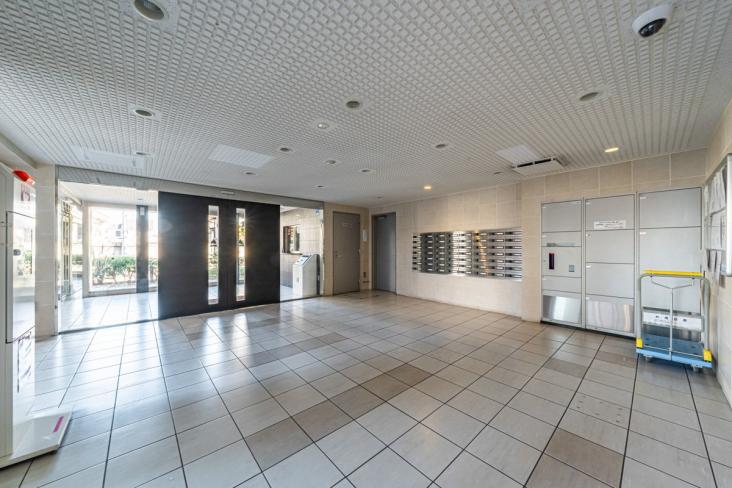 レクセルプラザ久米川-18-エントランス