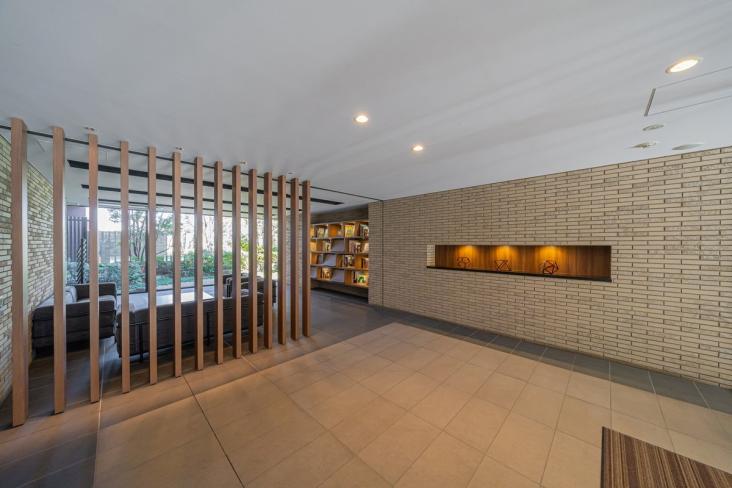 ウエリス武蔵野富士見町-7-エントランス