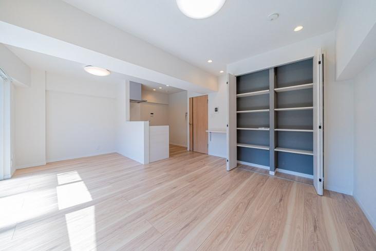 ビッグ武蔵野田無-0-リビング