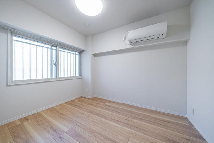 ビッグ武蔵野田無-18-洋室