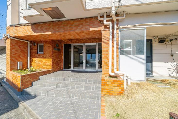 ビッグ武蔵野田無-30-エントランス