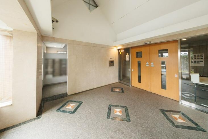 グランスクエア一橋学園参番街-29-エントランス