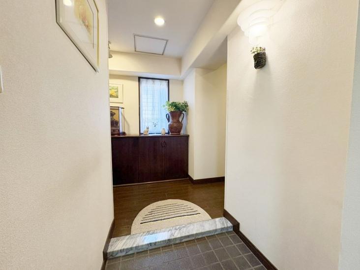 プライム府中武蔵野台第２-23-玄関