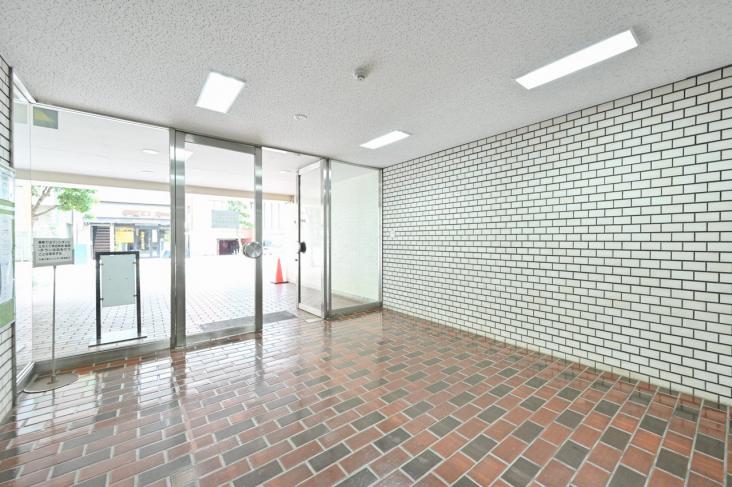 中銀三鷹マンシオン-20-エントランス