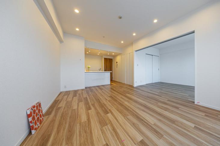 グランプラド国分寺-6-リビング