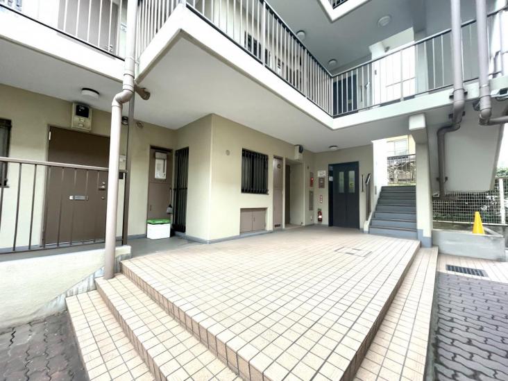 グリーンパーク西保木間-19-エントランス