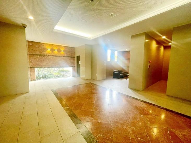 エクセレントシティ北綾瀬-4-エントランス