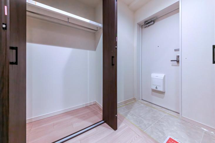 エスエスケーグリーンパーク中居町-10-玄関