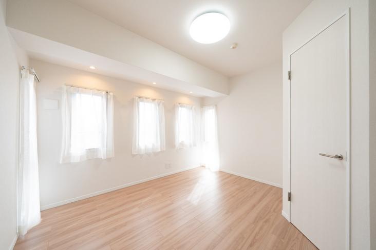 ジェイシティ北綾瀬ステーションスクウェア-14-洋室