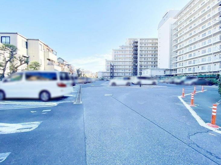 五反野スカイハイツ-5-駐車場