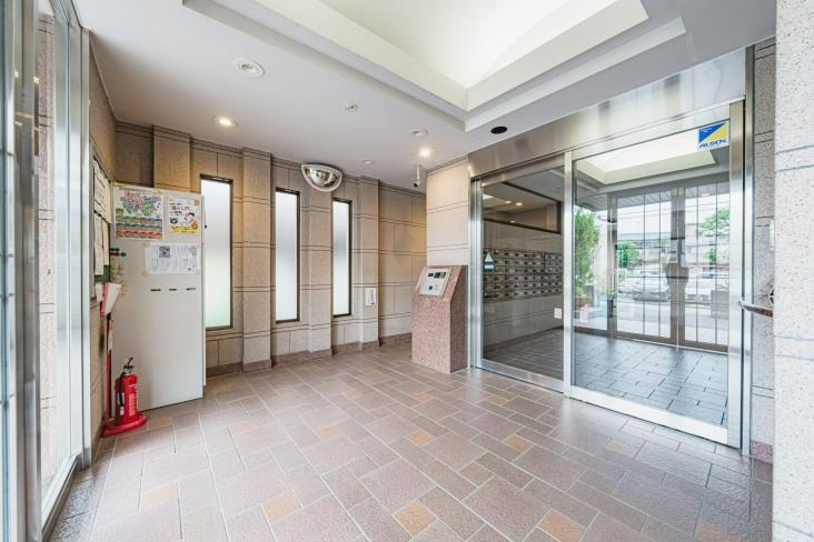 朝日クレスパリオ綾瀬-23-エントランス