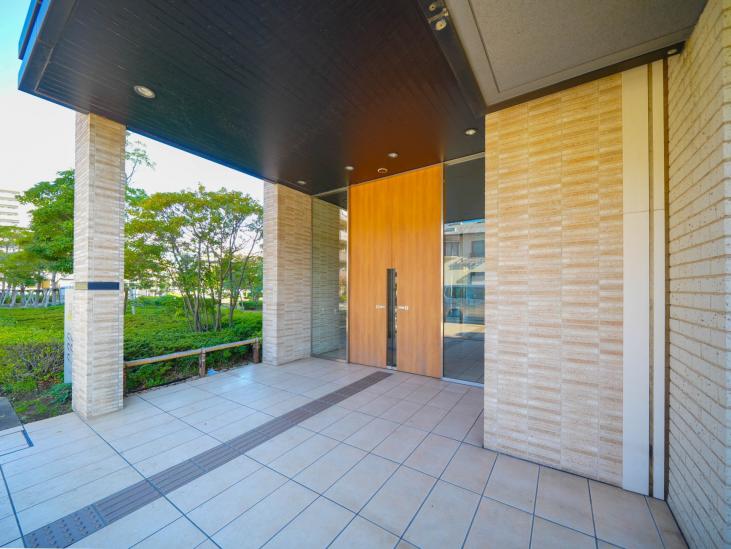 ザ・パークハウス青砥-16-エントランス