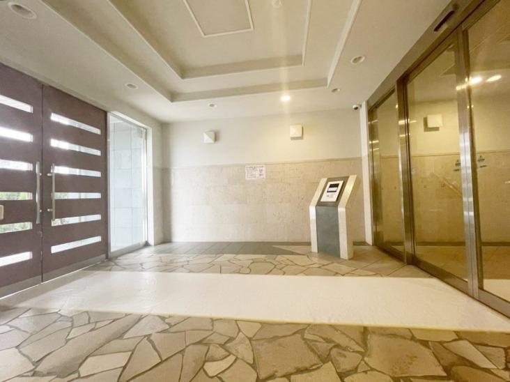 ロータリーパレス北千住-13-エントランス